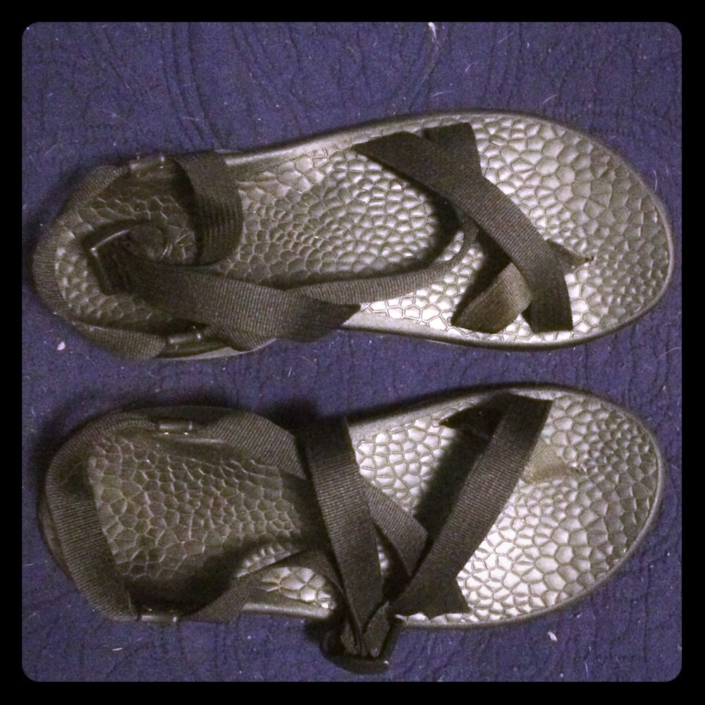Size 11.5 Chaco Z/Cloud Sandals